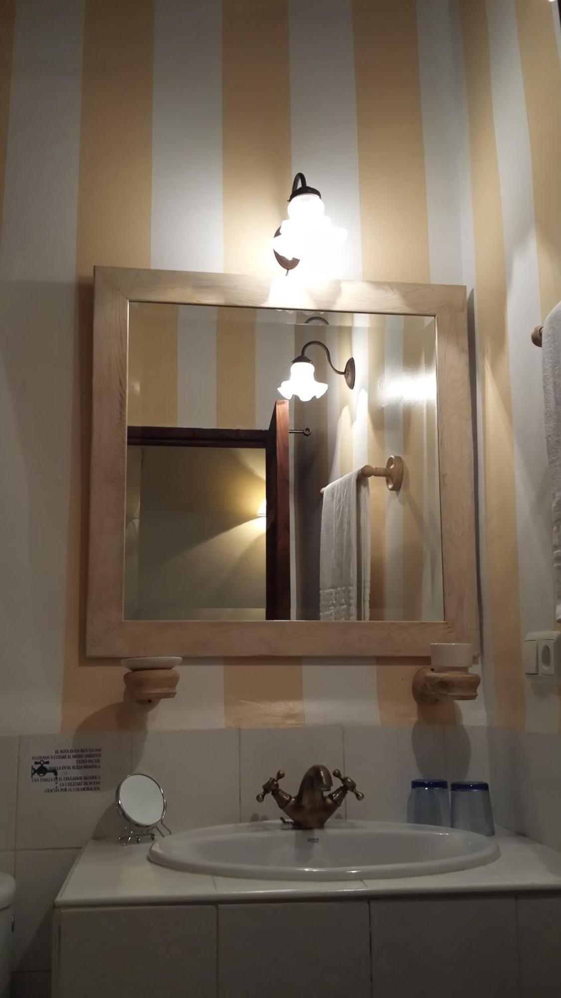 Casa Rural Con Encanto "Los Postigos" 바뇨스 데 몬테마요르 객실 사진
